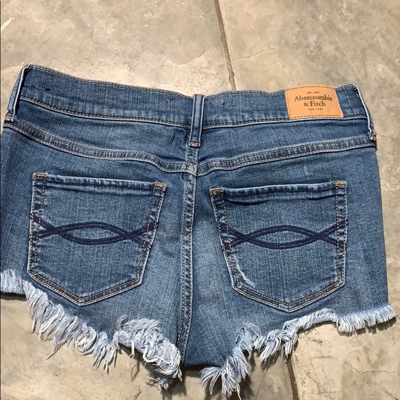 Shorts - Picture 2 of 2